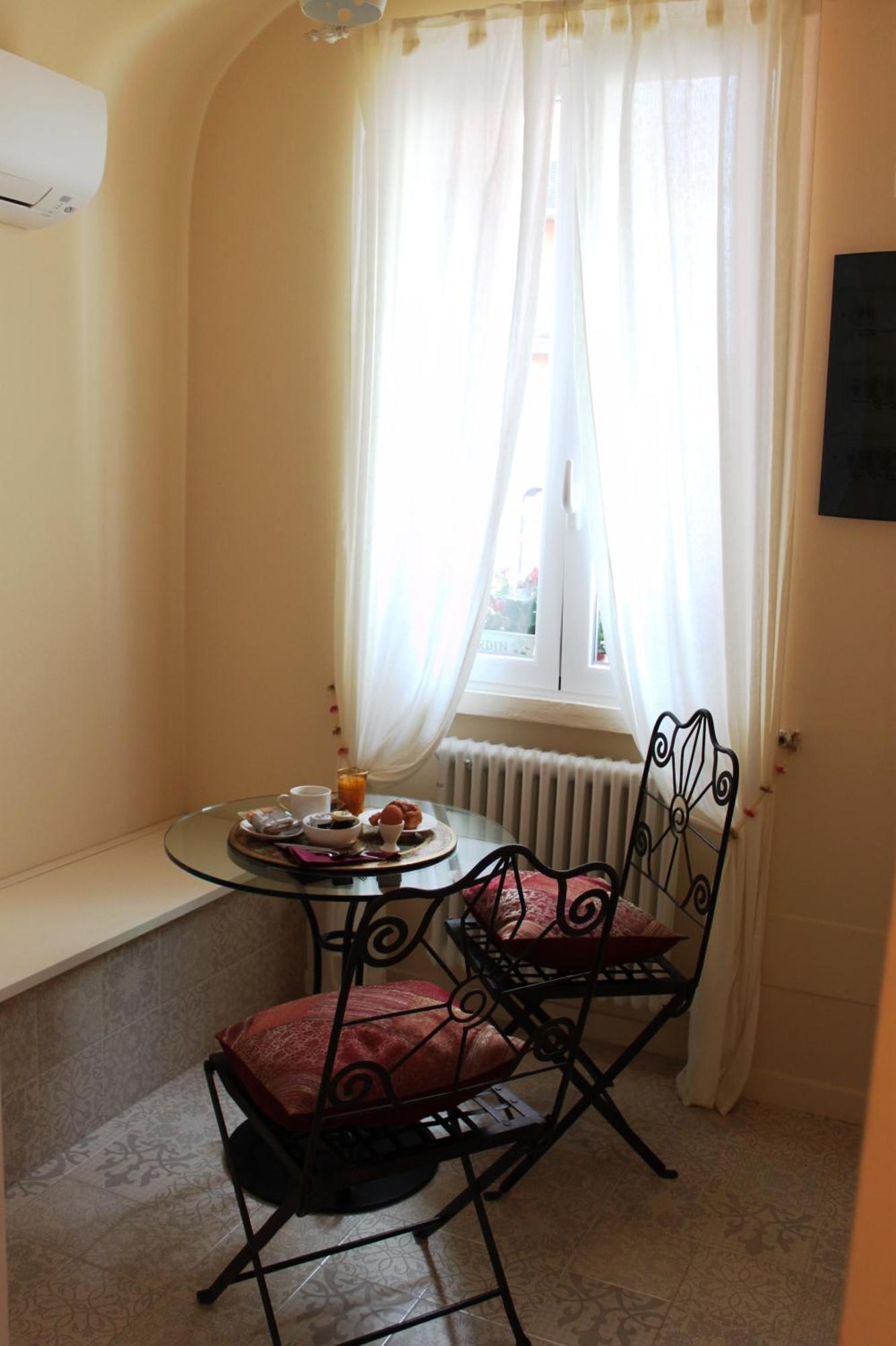 Abracadabra Tortona Bed and Breakfast Milano Exteriör bild